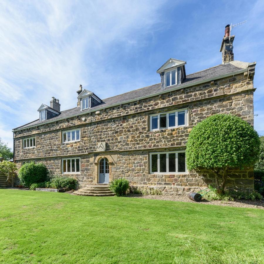 10 Bed Stunning House In Village, With Hot Tub Ovingham 외부 사진