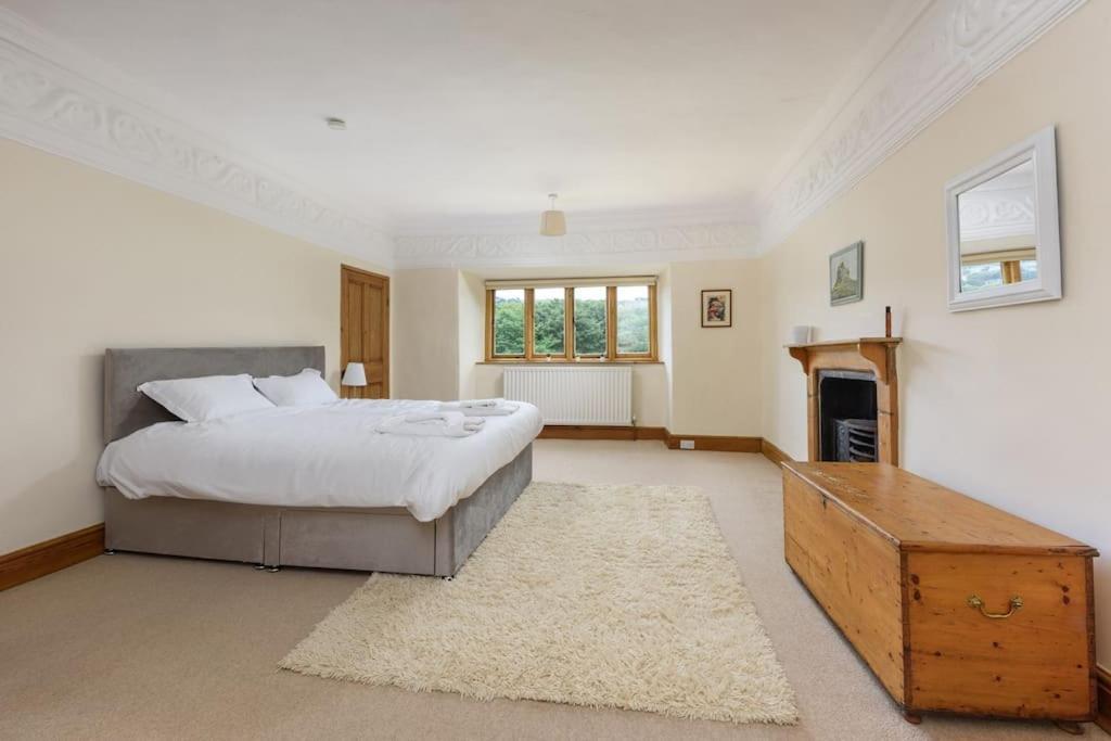 10 Bed Stunning House In Village, With Hot Tub Ovingham 외부 사진