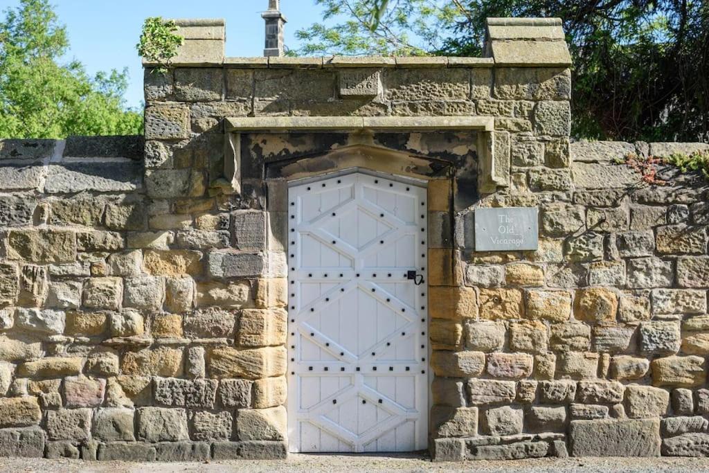 10 Bed Stunning House In Village, With Hot Tub Ovingham 외부 사진