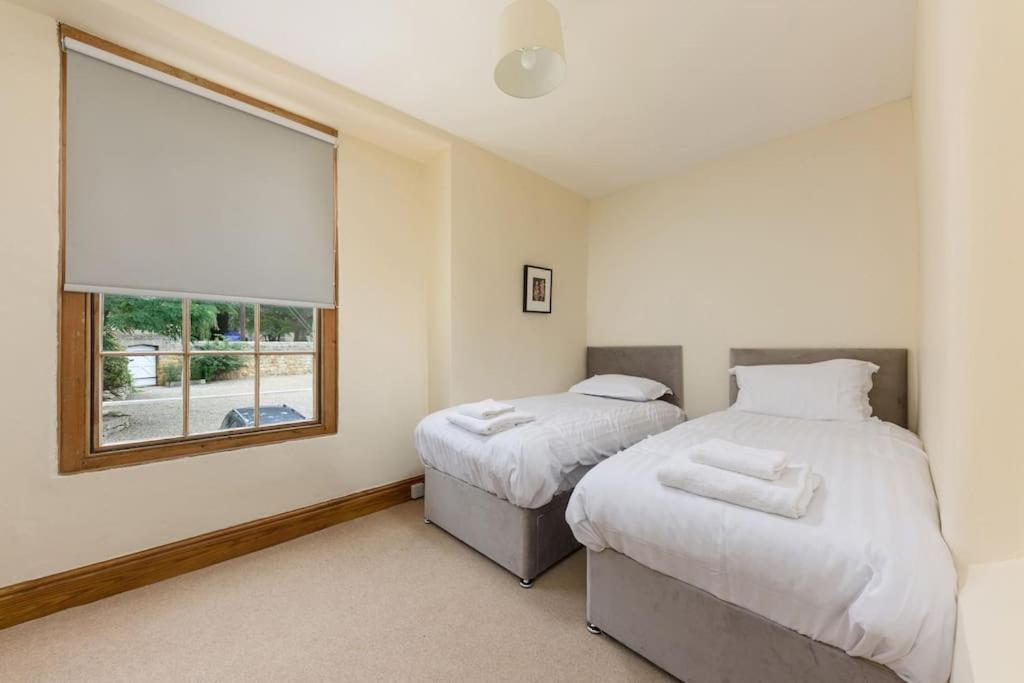 10 Bed Stunning House In Village, With Hot Tub Ovingham 외부 사진
